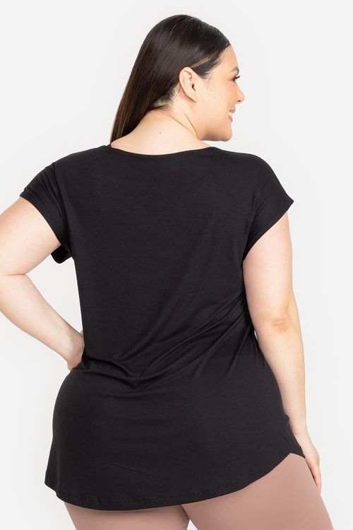 T-Shirt Plus Fluidity Botanical
 VERÃO24 - Preto