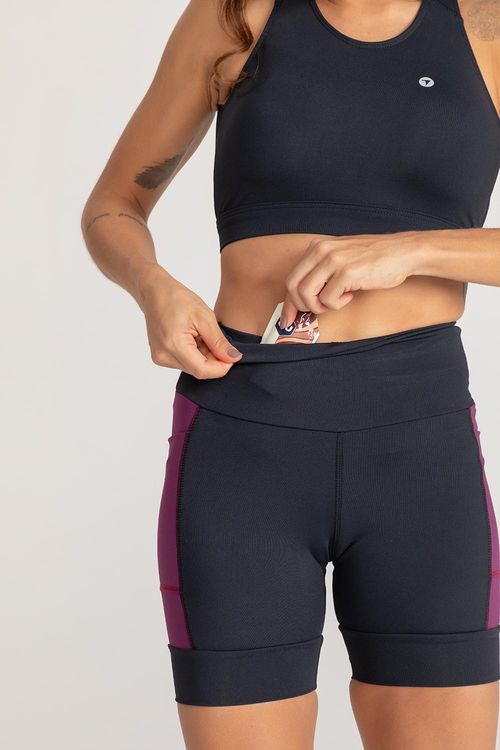 Shorts Flex Run Refletivo com Bolsos Funcionais - Preto