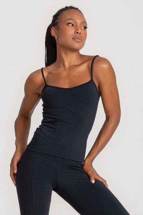 Blusa Nakay Sculpt - Preto