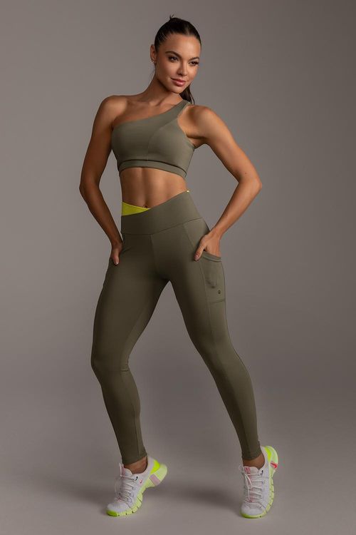 Calça Legging Cover Neo com Bolsos Funcionais - Oliva