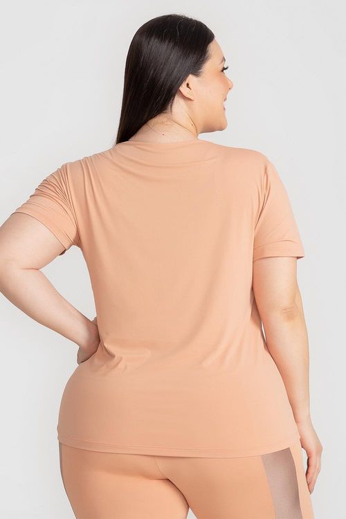 Camiseta Plus Freedom
 - Peônia
