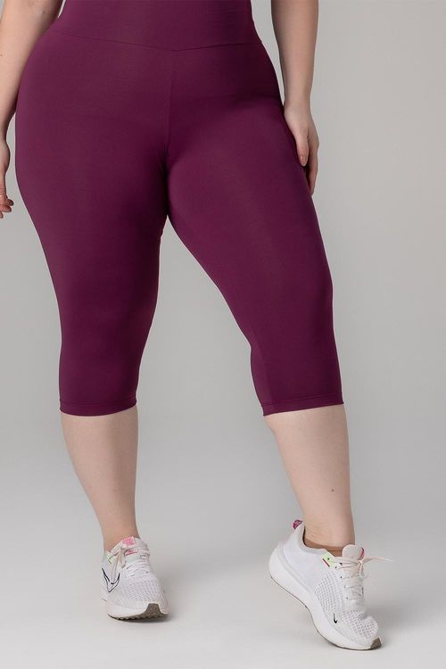 Calça Corsário Plus Essential Flex - Malbec