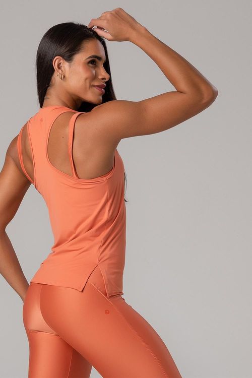 Blusa Neutral com Abertura Lateral - Arabesque