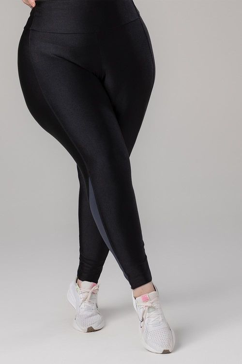 Calça Plus Lumi Recorte Com Bolso No Cós - Preto