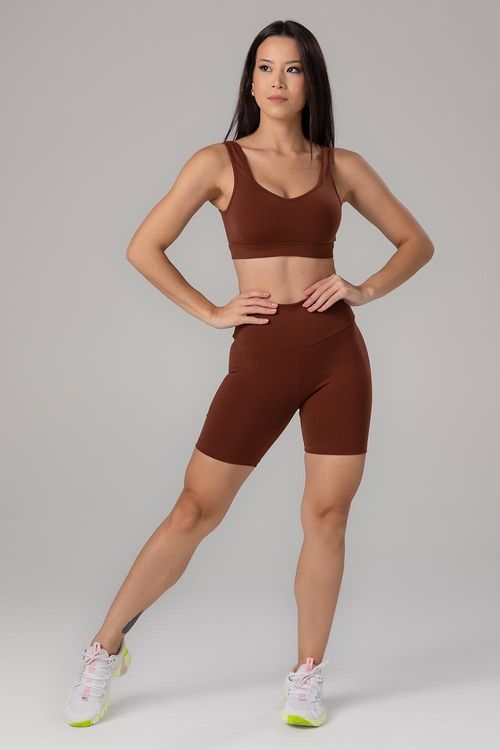 SHORTS INTERMEDIÁRIO ESSENTIAL HIGH COMPRESSION ADULTO - REF. A714 - CACAU